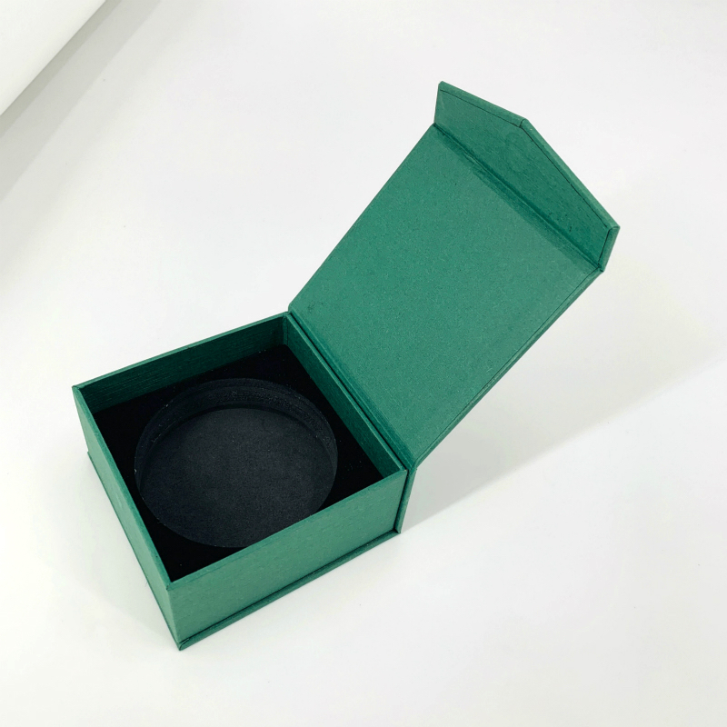 Gift Box for Snowdomes and Glass Domes